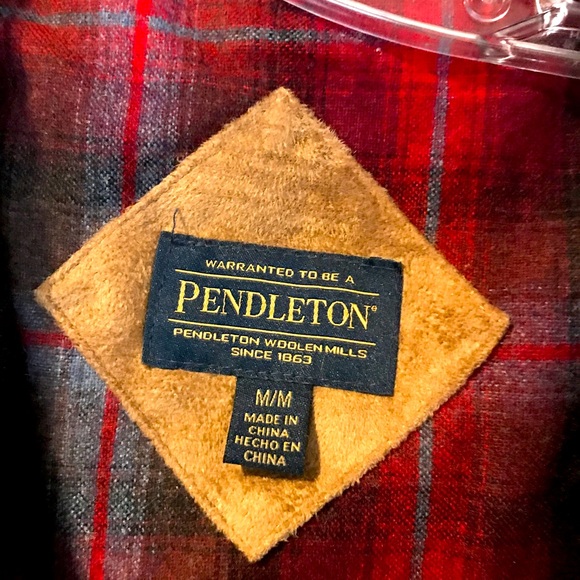 Ladies Pendleton Fuzzy Jacket - Picture 2 of 8